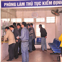 Không phải rút hồ sơ gốc khi đăng kiểm xe ô tô 